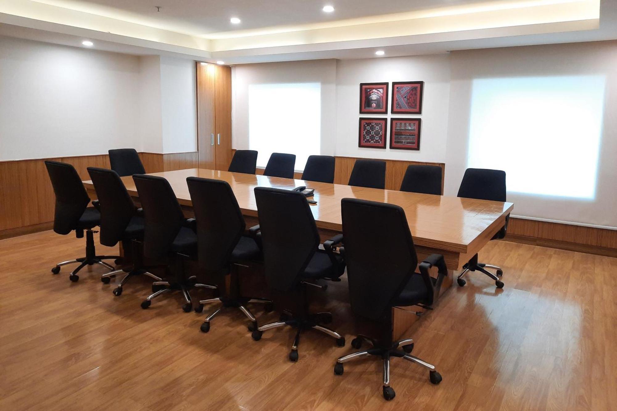 Four Points By Sheraton Вадодара Екстериор снимка